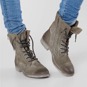 ROAN Affair Suede Leather Combat Boots Tan 8.5